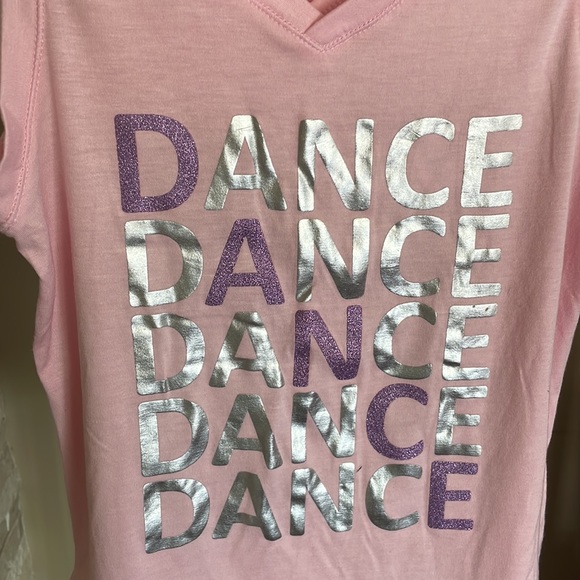 Dance shirt and Spandex Shorts - Picture 2 of 10